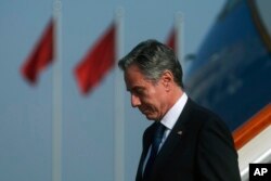 美国国务卿布林肯抵达北京。（2023年6月18日）
