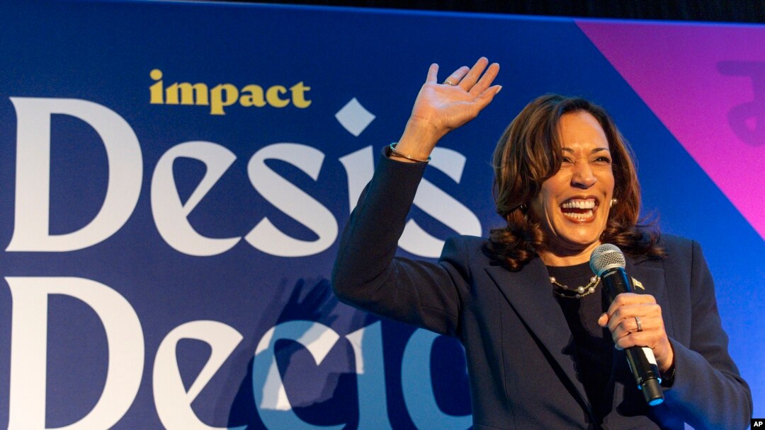 Vitse-prezident Kamala Harris Vashingtonda hind amerikaliklar tadbirida so'zlamoqda, 15-may, 2024 