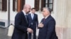 Президент Європейської ради Шарль Мішель їздив до Будапешта на переговори з прем’єр-міністром Віктором Орбаном 27 листопада 2023 р.
