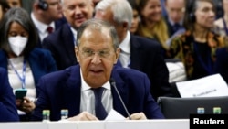 Російський міністр закордонних справ Сергей Лавров на зустрічі міністрів закордонних справ Організації з безпеки і співробітництва у Європі в Скоп’є в Північній Македонії. 30 листопада 2023 р.