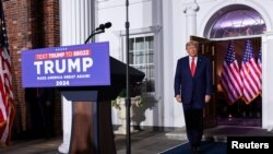 Ish-Presidenti Trump në një aktivitet në Nju Xhersi ditën pasi iu komunikuan akuzat në gjykatën e Majamit (13 qershor 2023)