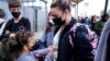 US Reverses Course, Allows Ukrainian Family to Seek Asylum 