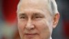 Prezidan Ris la Vladimir Putin pandan yon vizit nan Vostochny, nan es La Risi, Madi 12 Avril 2022. 
