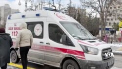 Birîndar Û Qurbaniyên Erdhejê Digihin Nexweşxanên Enqerê