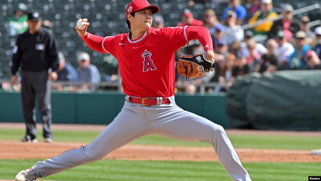 Los Angeles Angels starting pitcher Shohei Ohtani (17) throws in the first inning against the Oakland Athletics during a Spring Training game at Hohokam Stadium, Mesa, Arizona, Feb. 28, 2023. 