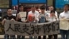 香港支联会5月12日中午在位于香港城市大学的临时六四纪念馆前，向媒体展示了六四死难者王楠的遗物。(美国之音谭嘉琪拍摄)