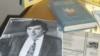 Hozirgi zamon o’zbek adabiyotida o’ziga xos iz qoldirgan Shavkat Rahmon 65 yil muqaddam O’sh shahrida tavallud topgan, she'riyatdagi ilk qadamlarini ushbu diyorda qo’ygan edi. 