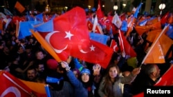 Layengirên Jin li hember Bingehê sereke yê AKP li Enqere