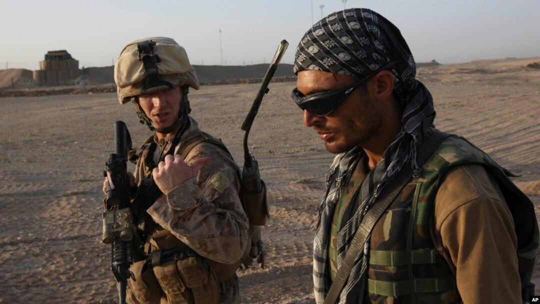 Hilmand vioyatida AQSh harbiylari bilan ishlagan afg'on tarjimon, 2009