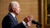TT Biden nói chuyện tại Tòa Bạch Ốc hôm 14 tháng Tư về quyết định rút quân số còn lại của Mỹ ở Afghanistan. (AP Photo/Andrew Harnik, Pool)