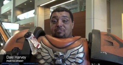 Comic Convention Brings Superheroes, Super Fans
