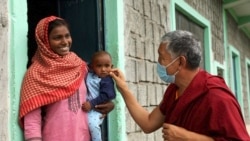 བཞུགས་སྒར་ཁུལ་གྱི་རྒྱ་གར་དབུལ་ཕོངས་ལ་རོགས་སྐྱོར་ཞུས་པ།