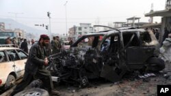 دیمەنێکی شوێنی تەقینەوەکەی ئەمڕۆ یەکشەممەی کابوڵ-ئەفغانستان