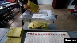 Turkeyballot