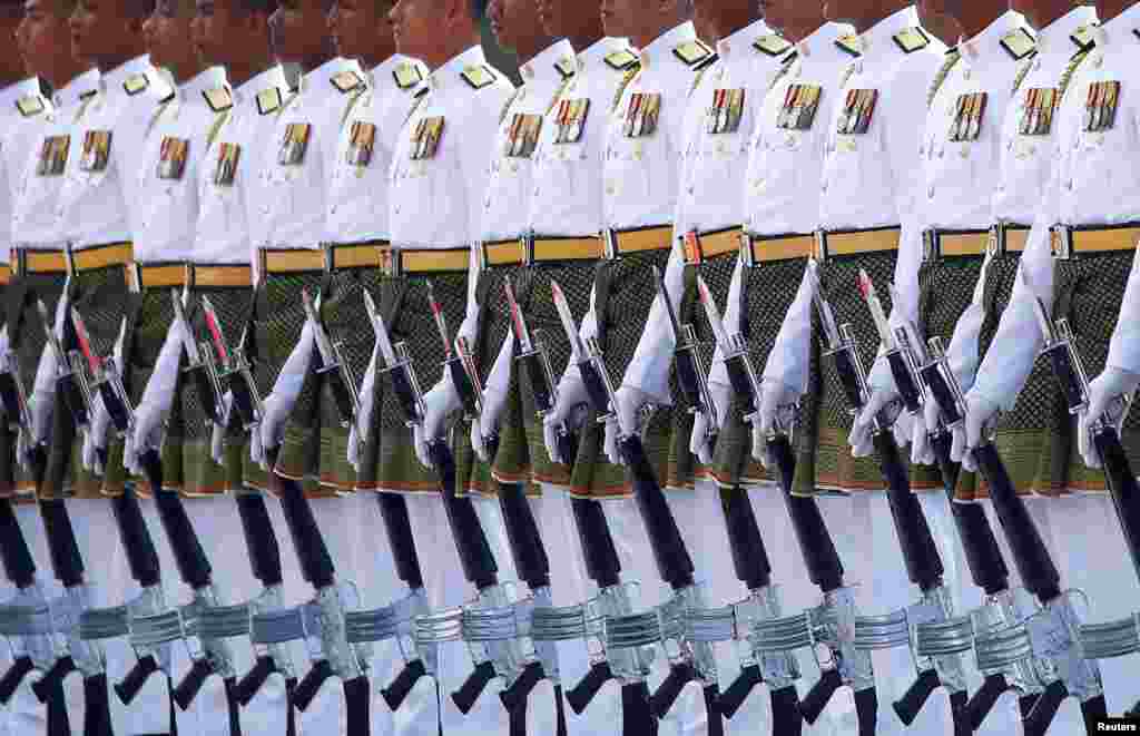 An honour guard waits for the arrival of Saudi Arabia's King Salman at the Parliament House in Kuala Lumpur, Malaysia.