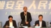 资料照：国民党总统候选人韩国瑜（中）。