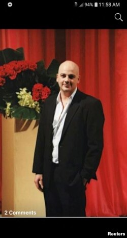 马克·斯威丹在内华达州拉斯维加斯摆拍的一张照片