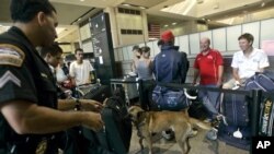 US LAX airport